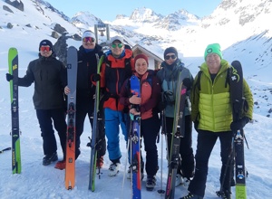 Neue Skianzüge für den SCW