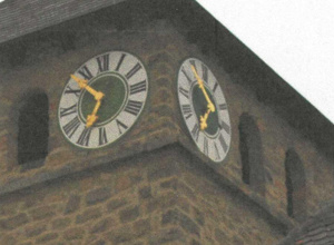 Zwei Turmuhren am Turm von St. Josef in Rottenbauer