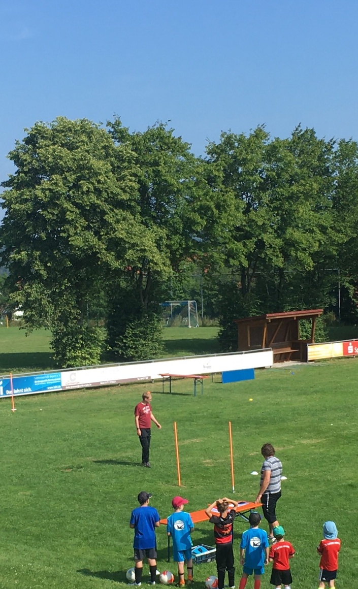 LED-Flutlichtanlage für den TSV Bernhardswald