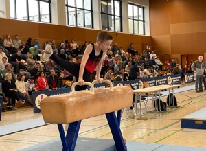 Neues Turnequipment und Geräte für die Turnabteilung der TuS Damm