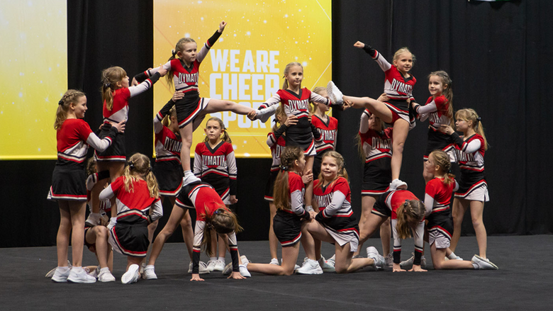 Uniformen Finanzierung der Dymatix Cheerleader Wernigerode Viele schaffen mehr