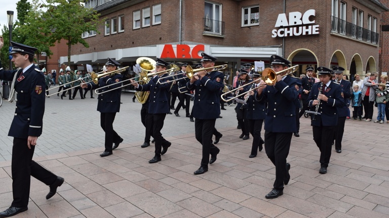 Musikverein Ahaus: Uniformen für den Nachwuchs!