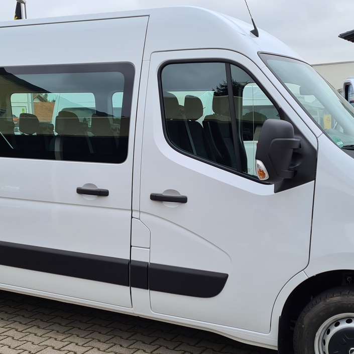 Neuer Vereinsbus für den Alpenverein Pfarrkirchen