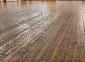 Restauration Fußboden Schützenhalle Hesborn