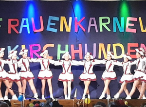 Neue Gardekostüme für die Tanzgarde Kirchhundem