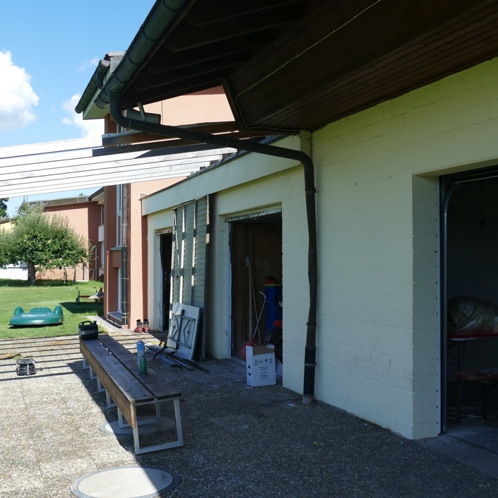 Grillraum mit Vordach