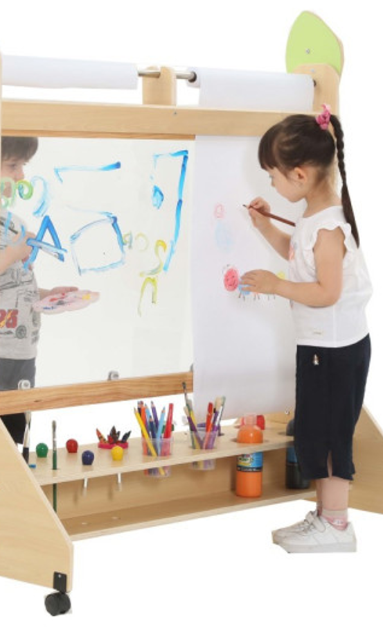 Gestaltung eines Atelier für unsere kleinen Künstler:innen