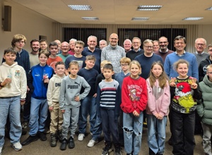 Schulschach wächst weiter – Spielmaterial für junge Denker benötigt