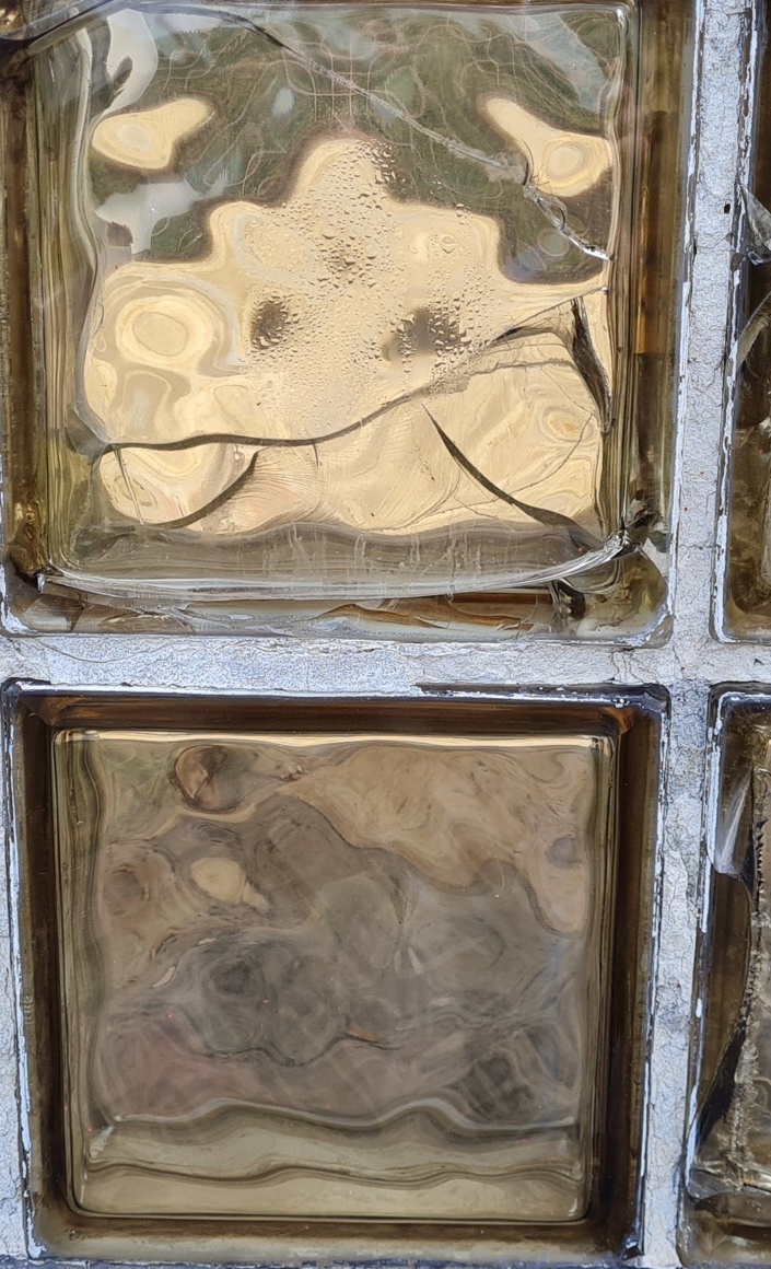 Friedhofskapelle Langscheid Sicherheitsglas