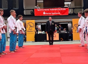Vereinsjudohosen für den Zusammenhalt