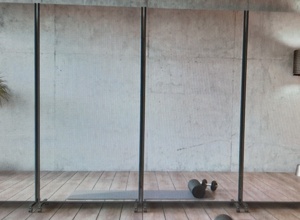 Mobile Folienspiegelwand