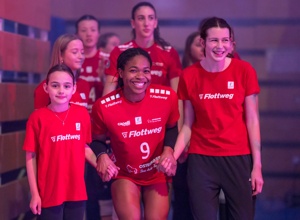 Ballmaschine für Basisstützpunkt Volleyball Siegsdorf