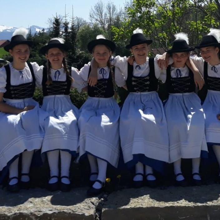 Tracht für die Jugend