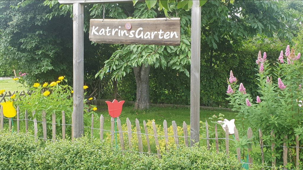 Ob Apfel oder Pfläumchen, „Katrins Garten“ wünscht sich ein Bäumchen