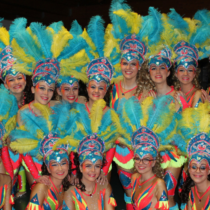 Showtanzkostüme für Diwos und Divolos
