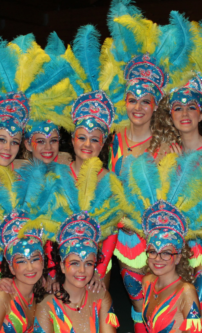Showtanzkostüme für Diwos und Divolos