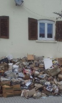 Überdachung des Altpapierplatzes