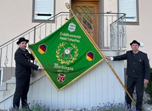 Neue Vereinsfahne zum 100-jährigen Jubiläum