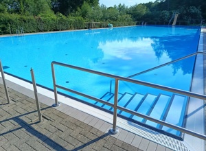 Reparatur von technischen Anlagen im Freibad Lenzinghausen