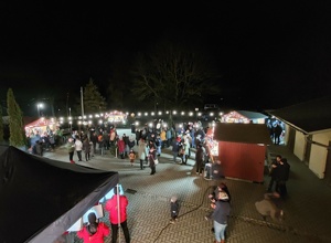 Sport verbindet: 1. Pfaffengrüner/Hartmannsgrüner Dorfweihnacht