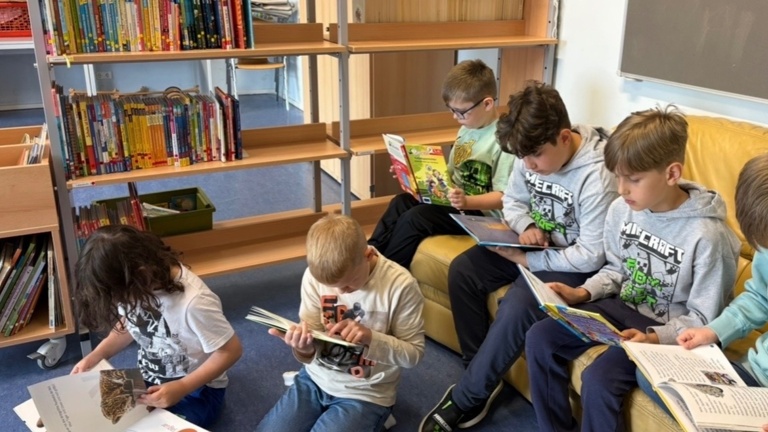 Eine Bücherei für unsere Schüler*innen