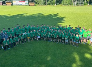 Neuer Empor-Sportbus