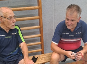 Ein Verein - viele Teams: Neue Trikots für den TTC Karla