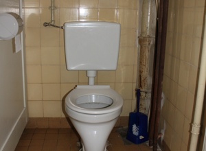 Eine neue Toilette für die Schulwerkstatt
