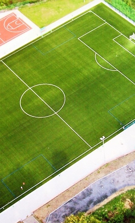 LED-Flutlicht für den Sportplatz Am Holloh