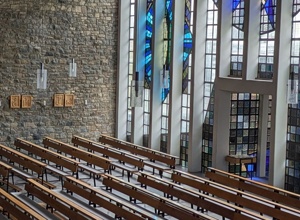 Sitzbankheizung für St. Petrus Herborn
