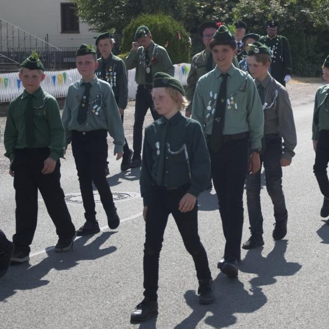 Neuausstattung Schülergruppe der Jäger Jungschützen