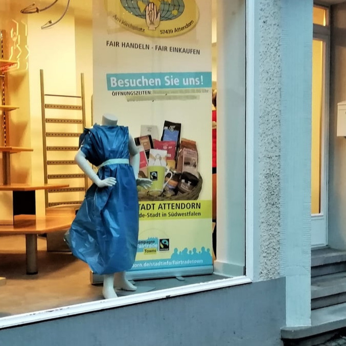 Der EINE-WELT-LADEN zieht um!
