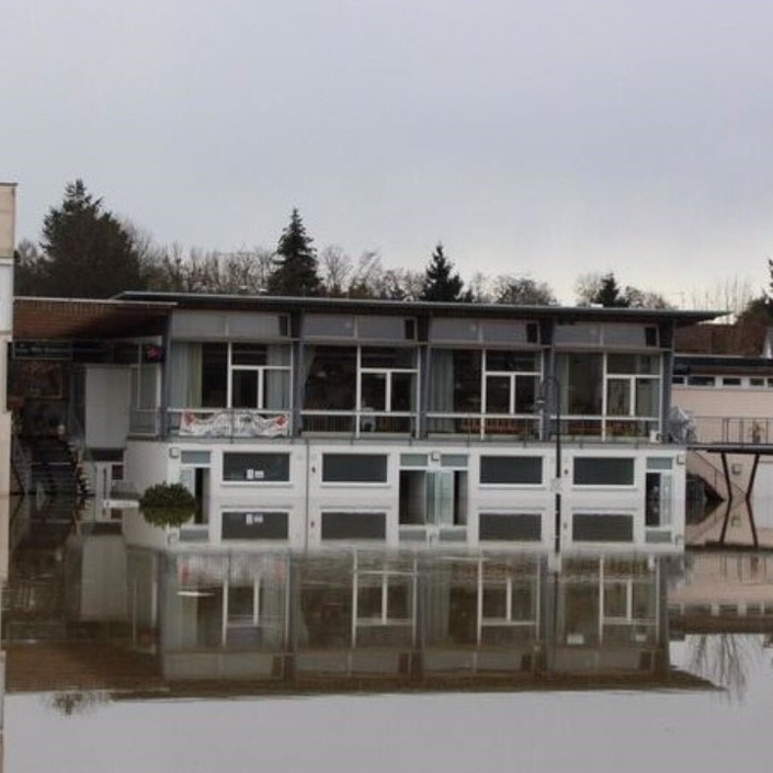 Behebung der Hochwasserschäden am Vereinsheim