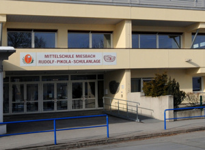 Wasserspender an der Mittelschule Miesbach