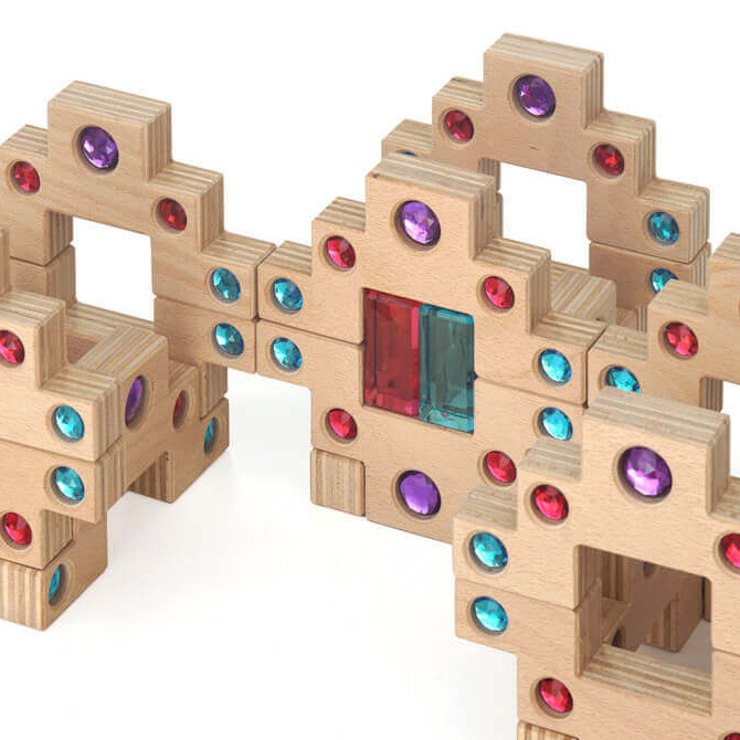 Neuanschaffung von Holzspielzeug und Bausteinen für den Kindergarten