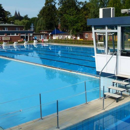 Wasserspielplatz anlegen + Außenbereich Cafeteria