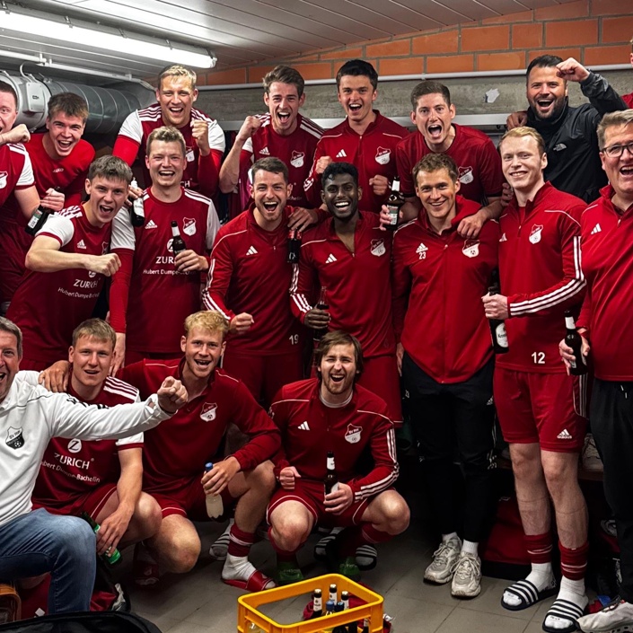Trainingsbekleidung für SV Rot Weiß Deuten 2