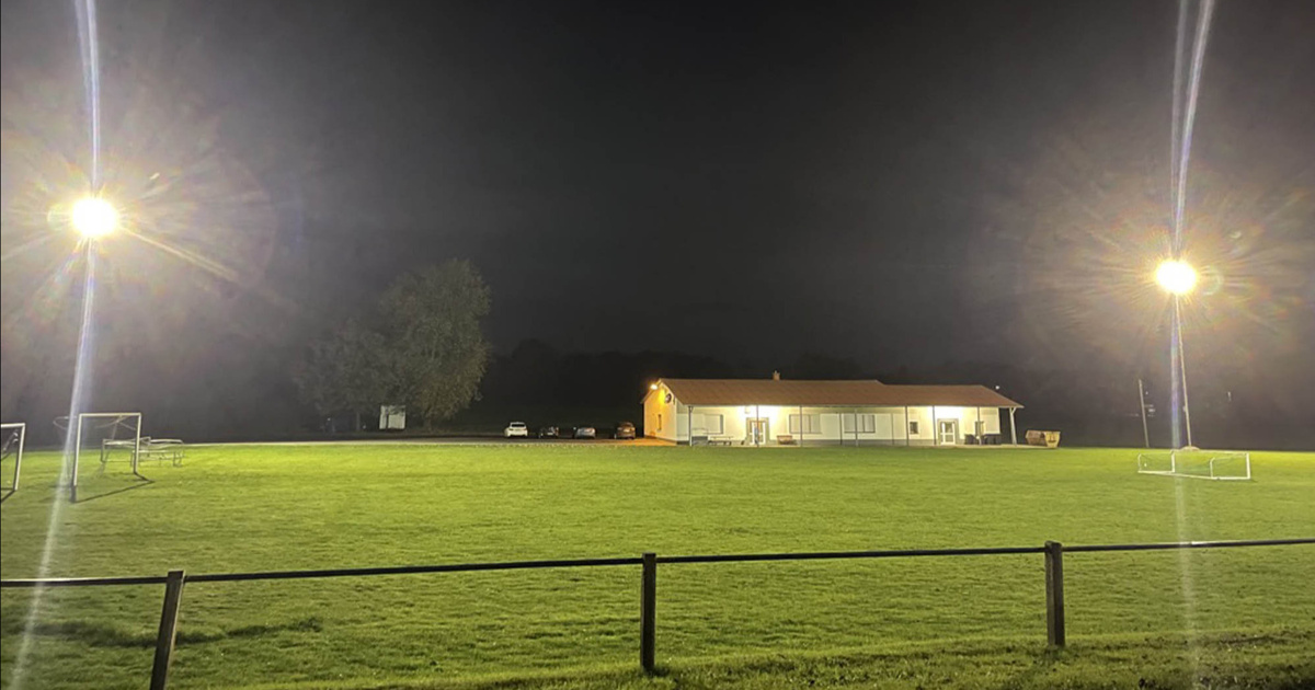 MISTRAL Damen Shorty Neoprenanzug 2mm - Blau-Weiß-Schwarz Für Boardsport