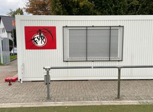 Innenausbau Bürocontainer als Umkleidekabine