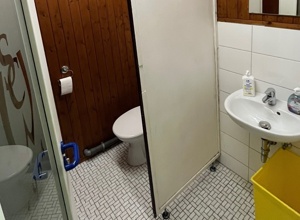 SC Weisbach: Sanierung Toilettenbereich