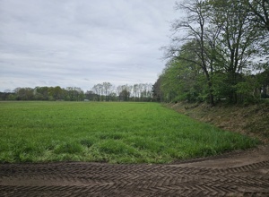 Bau Platz 3 an der Varus-Arena