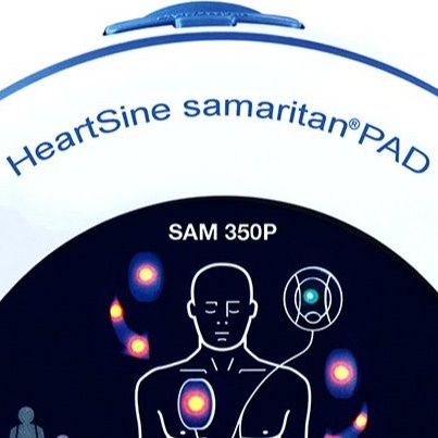 Herzflimmern-Defibrillatoren für den FC Sindlbach