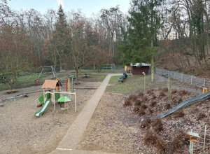 Eine Wackelbrücke für die kleinen Waldgeister