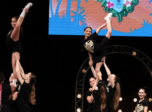 Uniformen für die Abteilung Cheersport