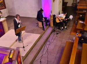 Filmequipment für Gottesdienst und Jugendarbeit