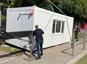Innenausbau Bürocontainer als Umkleidekabine