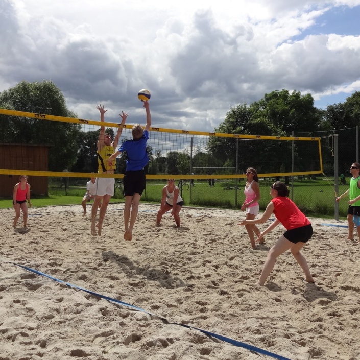 Neubau einer Flutlichtanlage am Beachvolleyballplatz des SV Wenzenbach