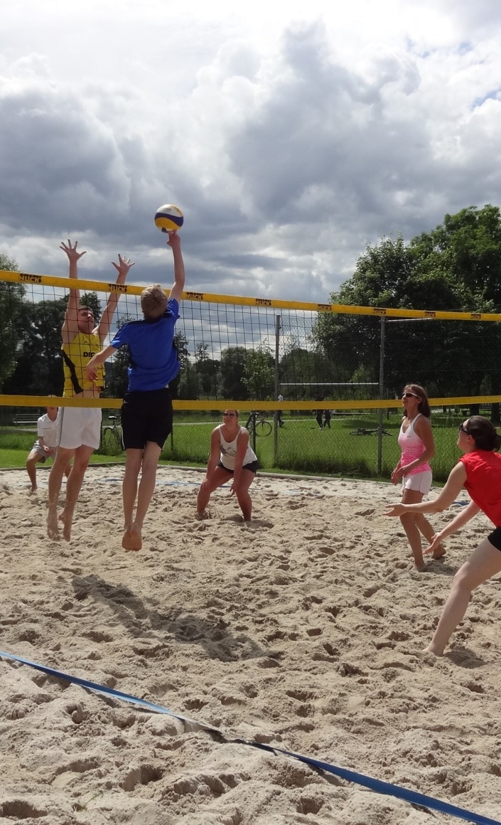 Neubau einer Flutlichtanlage am Beachvolleyballplatz des SV Wenzenbach