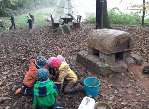 Eine Schutzhütte für unsere Waldkinder!