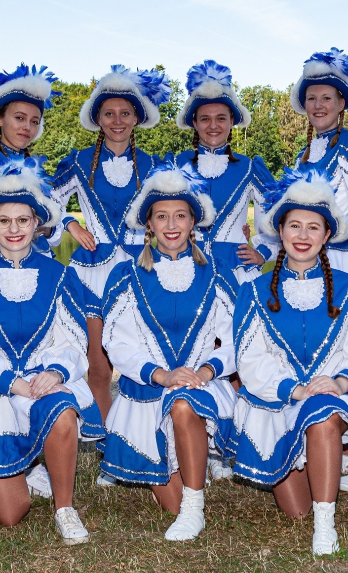 Neue Gardekleider Prinzengarde, KV Seepferdchen Biersdorf am See e.V.